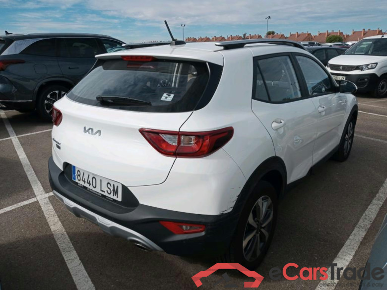 KIA Stonic / 2017 / 5P / todoterreno 1.0 T-GDi 74kW (100CV) MHEV iMT Concept #2