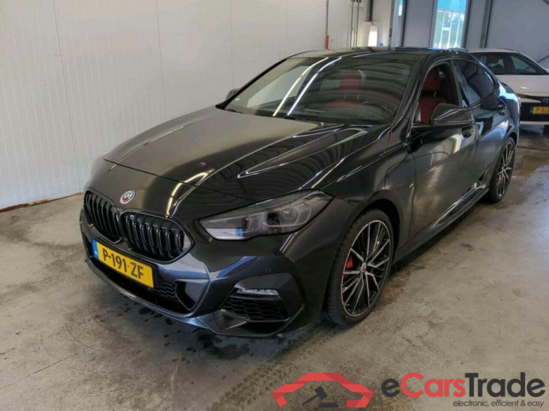 BMW 2-serie Gran Coupé 220i BnsEd Plus.