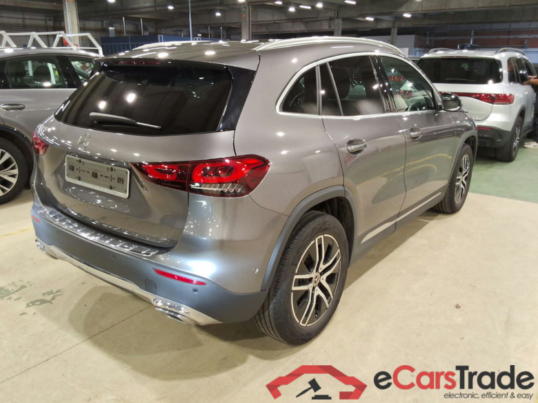 MERCEDES-BENZ GLA 1.3 GLA 180 DCT BUSINESS SOLUTION #4