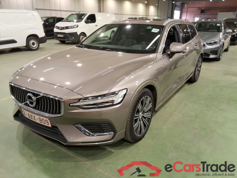 VOLVO V60 2.0 T6 RECHARGE AWD GEARTR INSCRIPTION