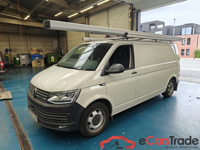 VOLKSWAGEN Transporter T6 1200 Fourgon Lwb 2.0 TDi SCR BMT DSG #1