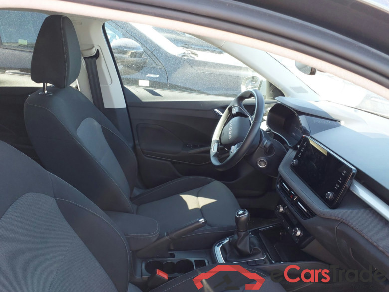 SKODA Fabia 1.0 TSI 70 kW (95 CV) Manual 5 vel. Selection #3