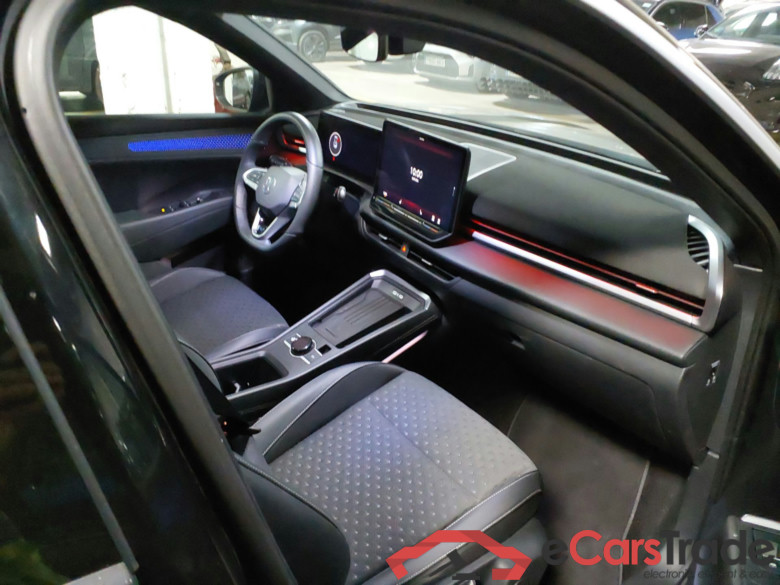 VOLKSWAGEN T-Roc 1.0 TSI 110kW (150CV) DSG7 R-Line(Winterpack) #3