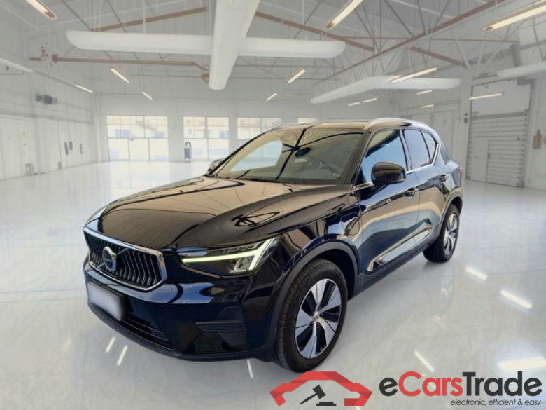 VOLVO XC40 / 2021 / 5P / SUV T4 Recharge Plug-in auto Essential #1