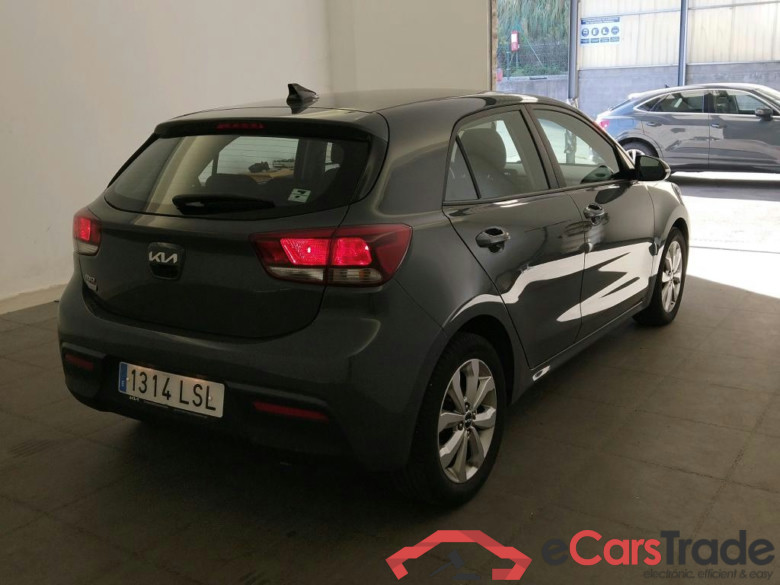 KIA Rio / 2020 / 5P / berlina con portón 1.0 T-GDi 74kW (100CV) MHEV iMT Drive #2