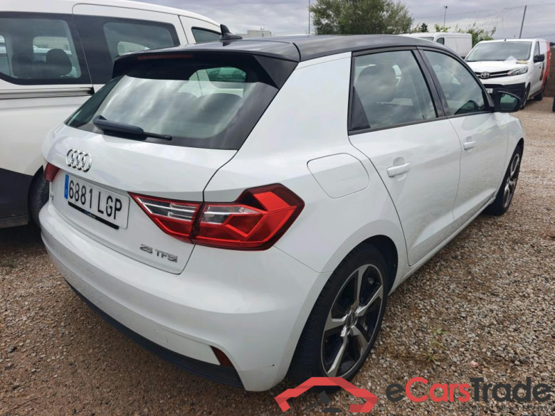 AUDI A1 / 2018 / 5P / berlina con portón Sportback Advanced 25 TFSI 70kW (95CV) (CX) #2