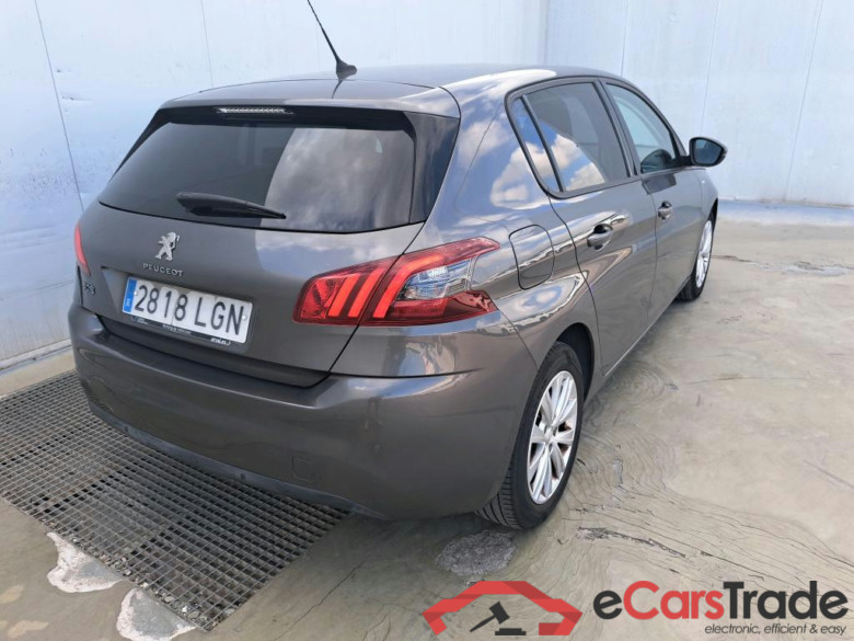 PEUGEOT 308 / 2017 / 5P / berlina con portón 5P Style BlueHDi 100 S&S 6 Vel. MAN #2