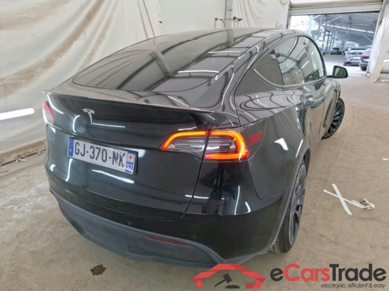 TESLA Model Y / 2020 / 5P / SUV Performance Dual Motor AWD #4