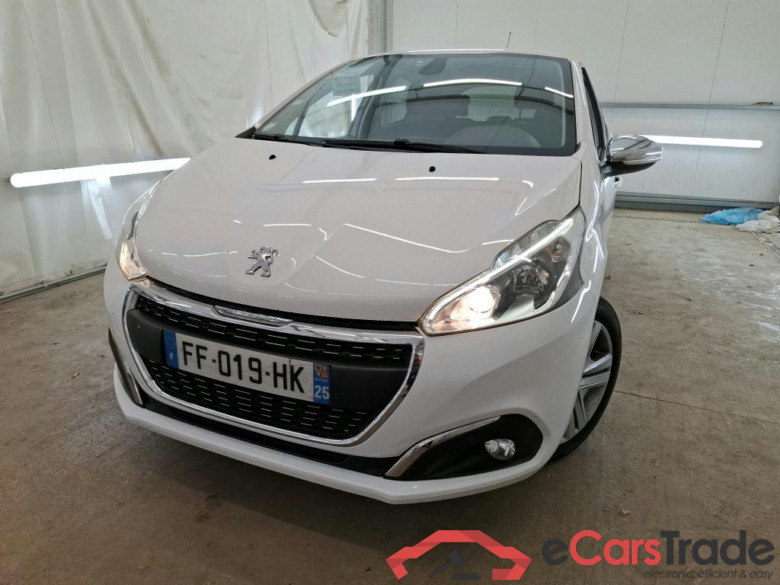 208 Allure Business 1.2 PureTech 110CV BVM6 E6dT #1