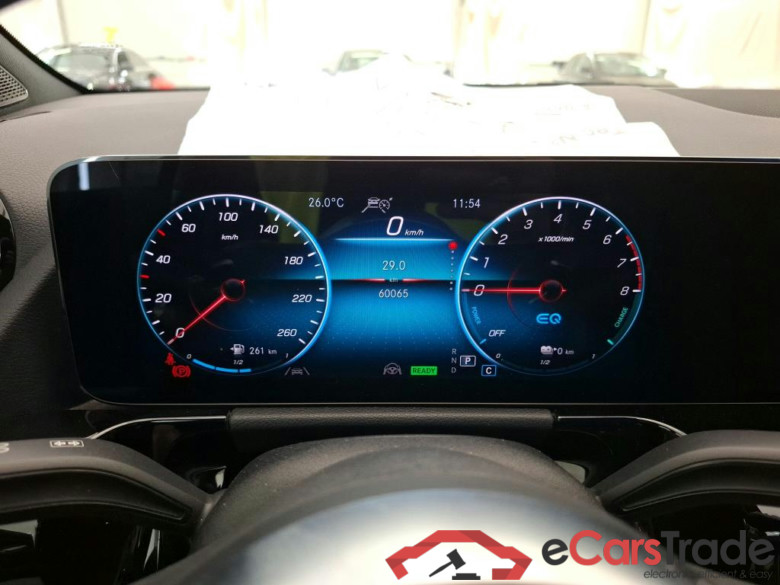 MERCEDES-BENZ GLA / 2020 / 5P / SUV 1.3 GLA 250 e AMG LINE DCT #6