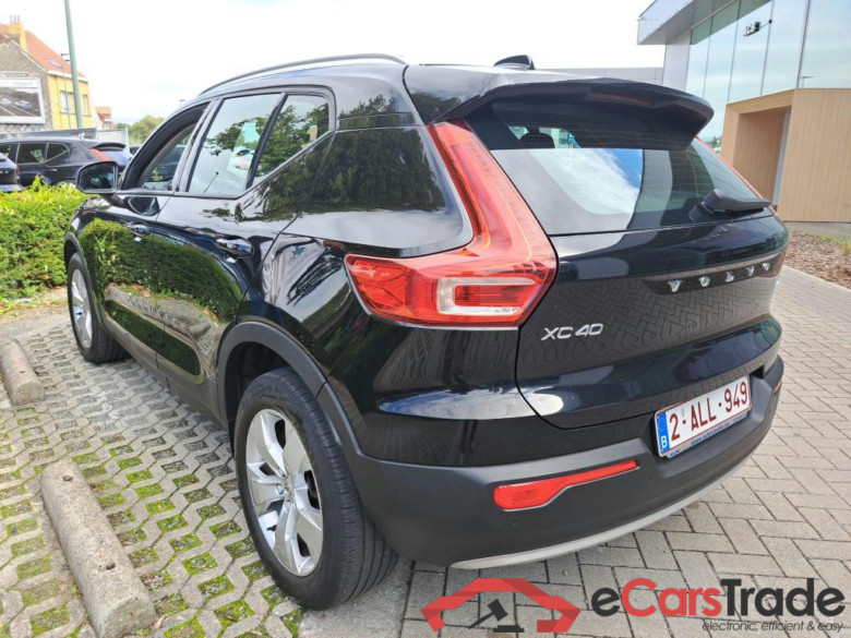 VOLVO XC40 1.5 T3 Momentum Pro Geartronic #3