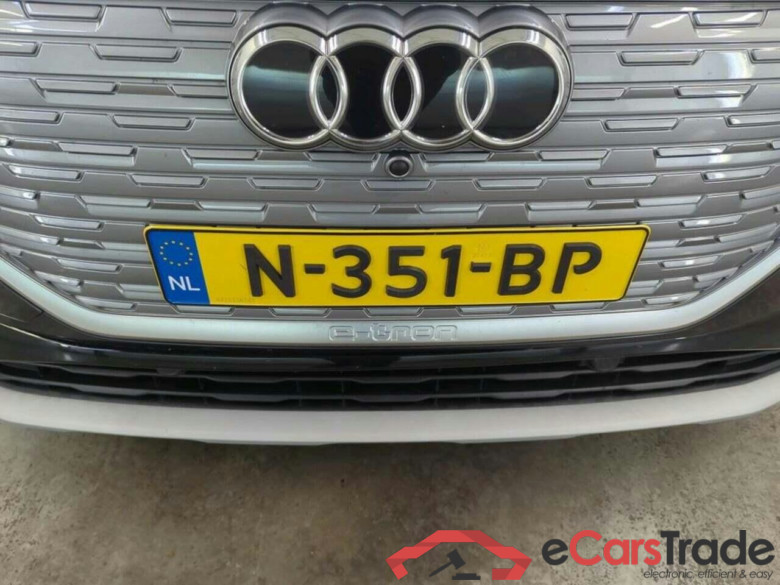 AUDI Q4 e-tron 40 L ed. Adv. 77 kWh #4