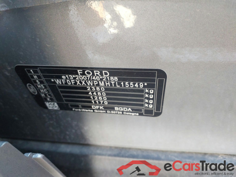 FORD Kuga 2.5 PHEV 243cv WT + Gancho AutomÃ¡tico ST-LINE X (Pano -Roof + Winterpack + Tow bar + All season) #5