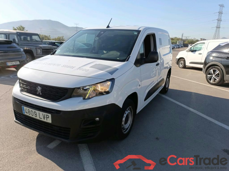 PEUGEOT Partner / 2018 / 4P / furgón derivado de turismo Premium Standard 600kg BlueHDi 73kW (AC) #1