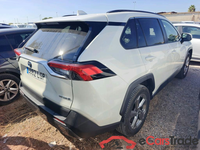 TOYOTA Rav4 / 2018 / 5P / todoterreno 2.5l 220H Advance Plus #2