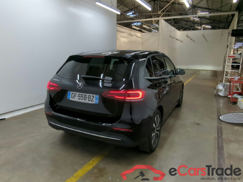 MERCEDES-BENZ Classe B / 2019 / 5P / monospace B 180 d Business Line Edition BA8 #4