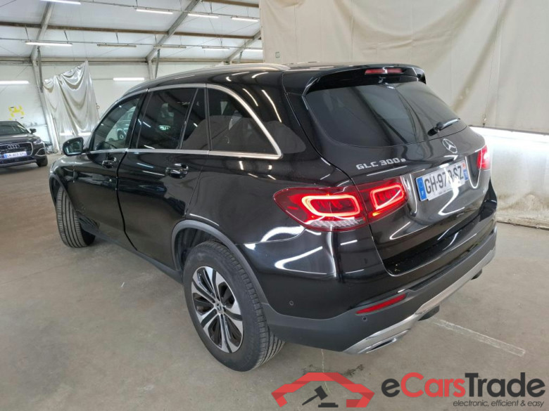 MERCEDES-BENZ GLC / 2019 / 5P / SUV 2.0 GLC 300 E BUSINESS LINE 4MATIC #3