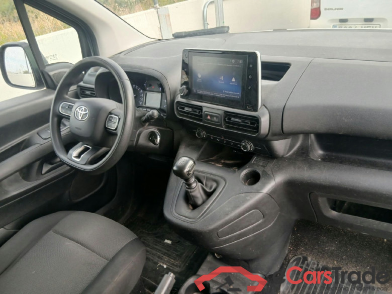 TOYOTA Proace City/2020/4P/furgón derivado de turismo Van 1.5D 96kW (130CV) GX Plus L1 #3