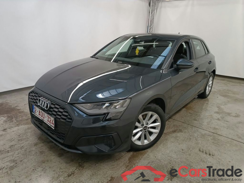 Audi A3 Sportback 2.0 30 TDi 85kW S tronic Business Ed. 5d #1