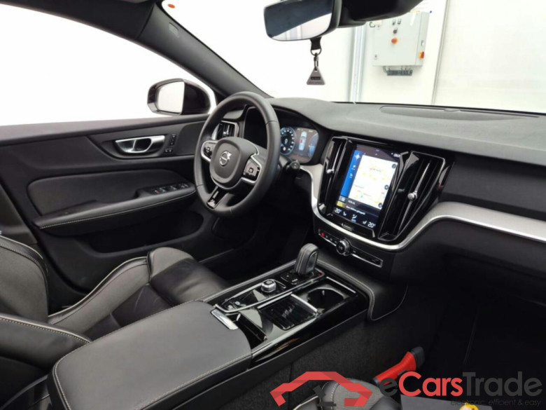 VOLVO V60 T6 Rech AWD + Dark Geartronic #3