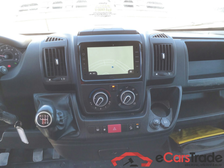 PEUGEOT Boxer PEUGEOT Boxer 2.2 HDI 130 335 L2H2 3.5T 2.2 HDI 140 BVM + Nav + camera recul + grip control #4