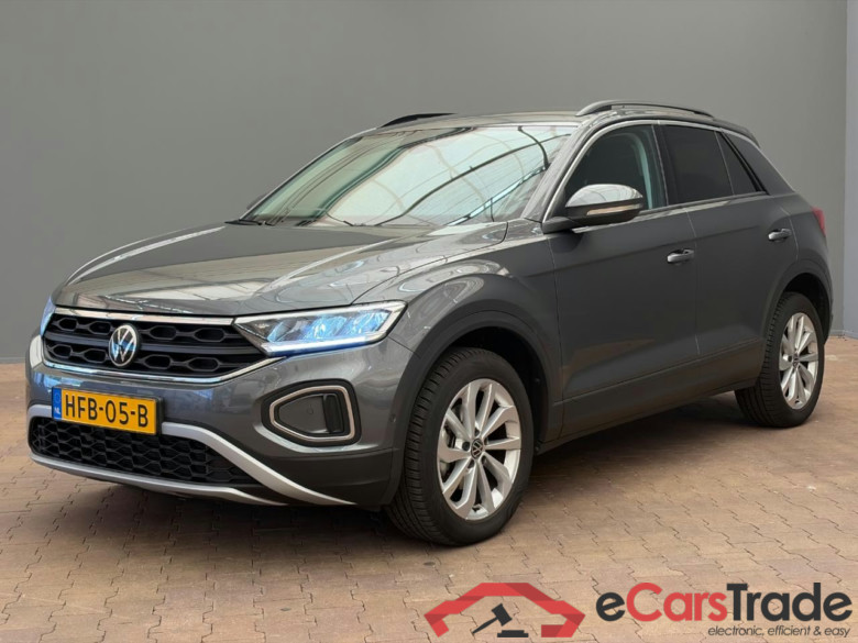 VOLKSWAGEN T-Roc 1.5 TSI Life Edition