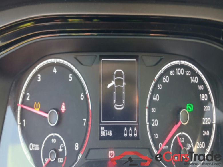 VOLKSWAGEN Polo / 2017 / 5P / berlina con portón Advance 1.0 TSI 70kW (95CV) DSG #5
