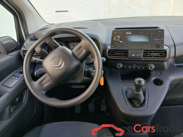 CITROEN Berlingo / 2018 / 4P / combi Talla M BlueHDi 100 LIVE (AC) #3
