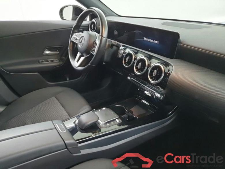 MERCEDES-BENZ CLA Shooting Brake CLA 180 DCT Business Solution 5D 100kW uitlopend #6