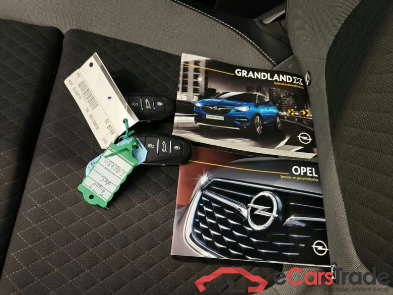 Opel Grandland X 1.2 Turbo S&S 96kW Innovation 5d #4