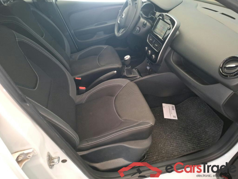 Clio IV Air MediaNav 1.5 dCi 75CV BVM5 E6 #6