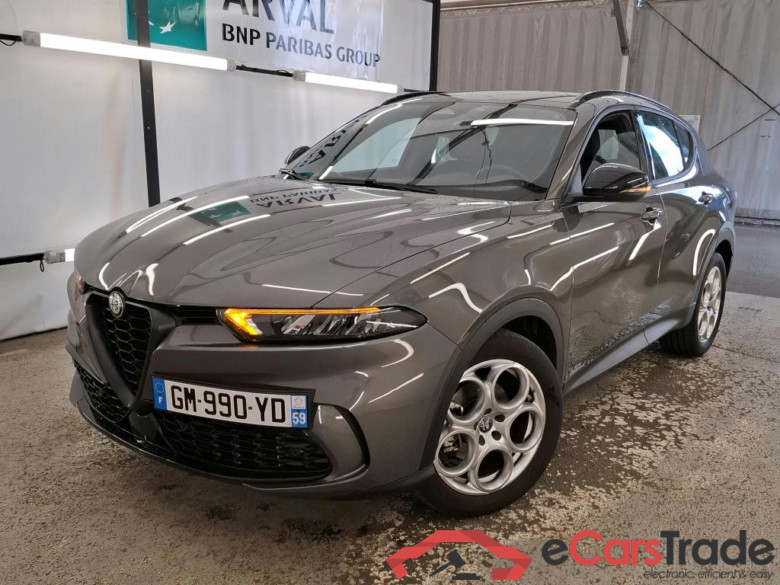 ALFA ROMEO Tonale / 2022 / 5P / SUV 1.5T Hybrid 130 TCT7 Sprint OPERATION STOCK