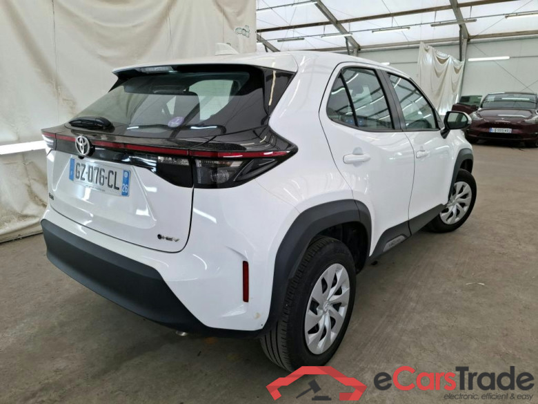 TOYOTA Yaris Cross Hybride / 2021 / 5P / SUV 1.5 HYBRID 116H DYNAMIC AUTO #3