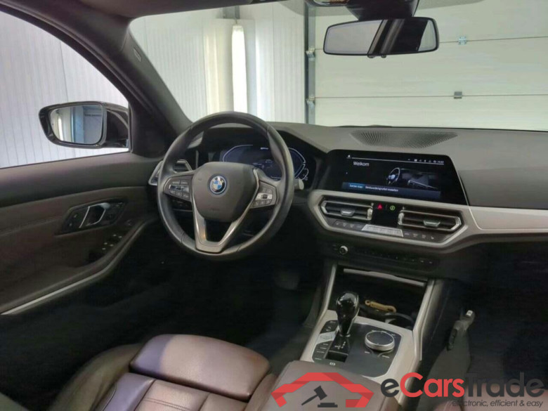 BMW 3-serie Touring 320e Bns Ed.P #3
