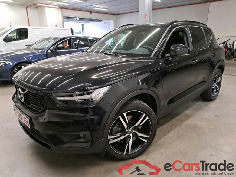 VOLVO - VOL XC40 T4 Recharge 211PK Geartronic R-Design With Arianne Leather & Winter & Tech & Park Assist Pack & 360 Camera & Intellisafe Surround & Sunroof  * HYBRID * #1