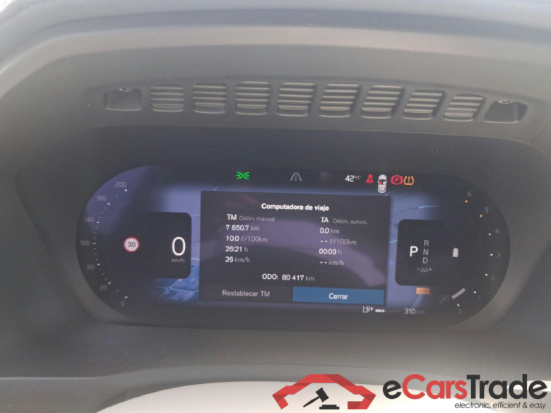 VOLVO XC90 / 2019 / 5P / todoterreno 2.0 B5 D AWD Plus Dark Auto #4