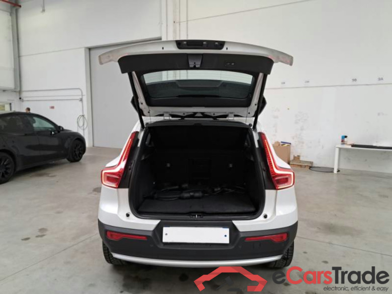 VOLVO XC40 / 2021 / 5P / SUV T5 RECHARGE PLUG-IN AUTO CORE #5