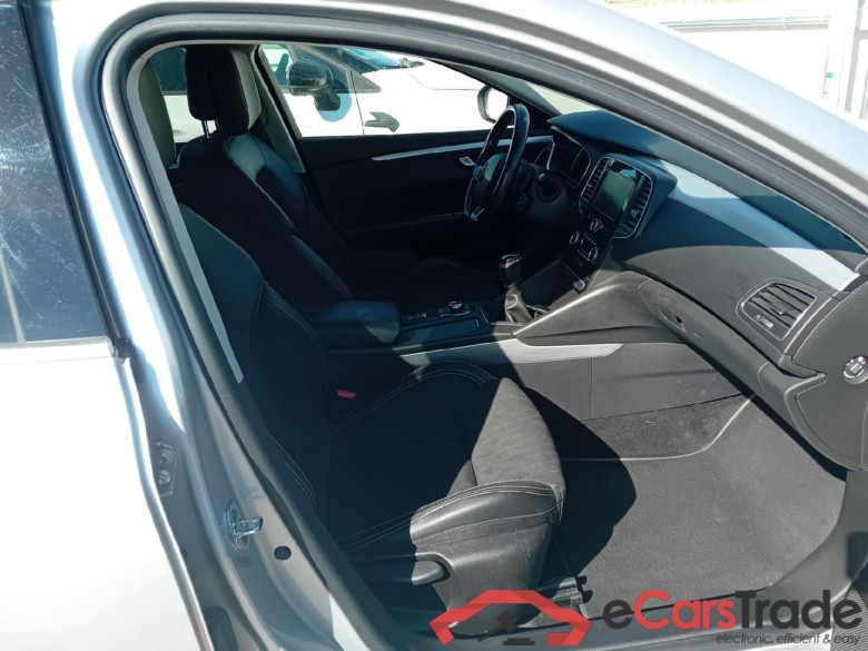 RENAULT Talisman / 2015 / 4P / sedán Limited Blue dCi 88 kW (120CV) #6