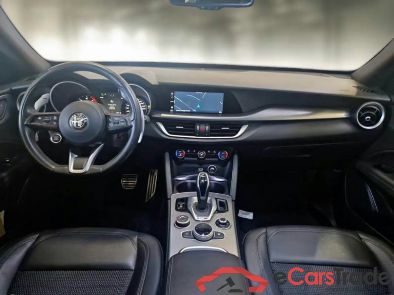 ALFA ROMEO STELVIO / 2017 / 5P / SUV 2.2 TD 190 CV SPRINT AT8 Q4 #3