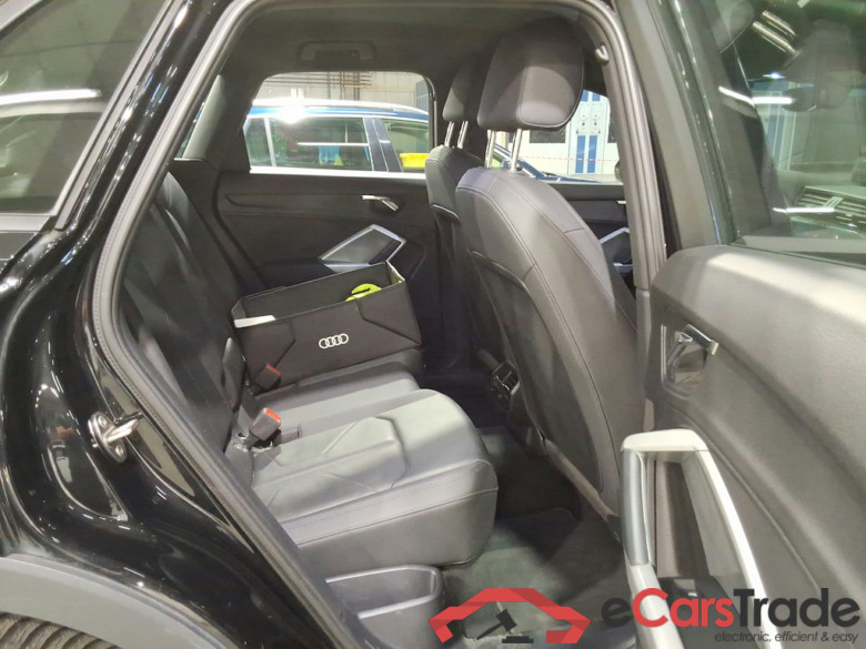 AUDI Q3 2.0 35 TDI S TRONIC BUS. ED. ATTRACTION #5