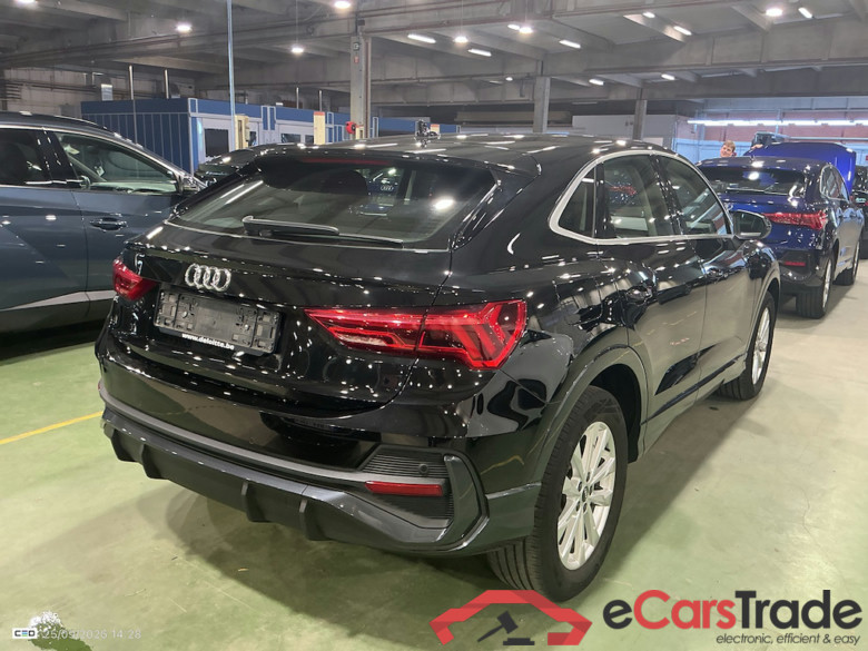 AUDI Q3 Sportback 1.4 45 TFSI E S TRONIC #4