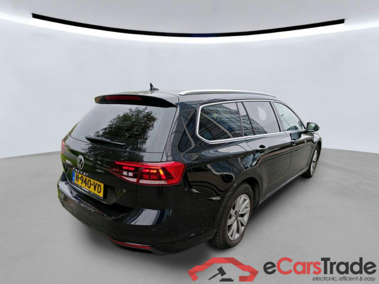 VOLKSWAGEN Passat Variant 110 kW #6