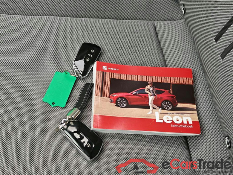 SEAT LEON 81 kW #6
