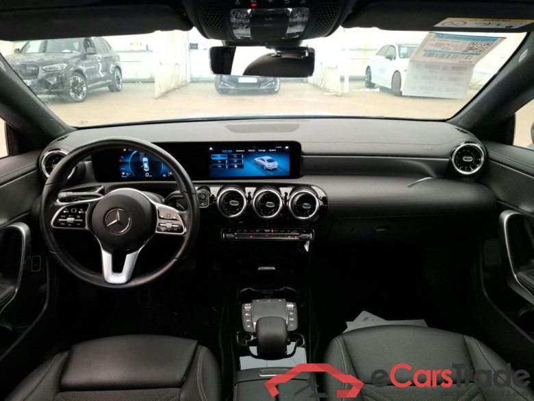 MERCEDES-BENZ CLA Coupe / 2019 / 4P / Coupé CLA 200 d Business Line BA8 #5