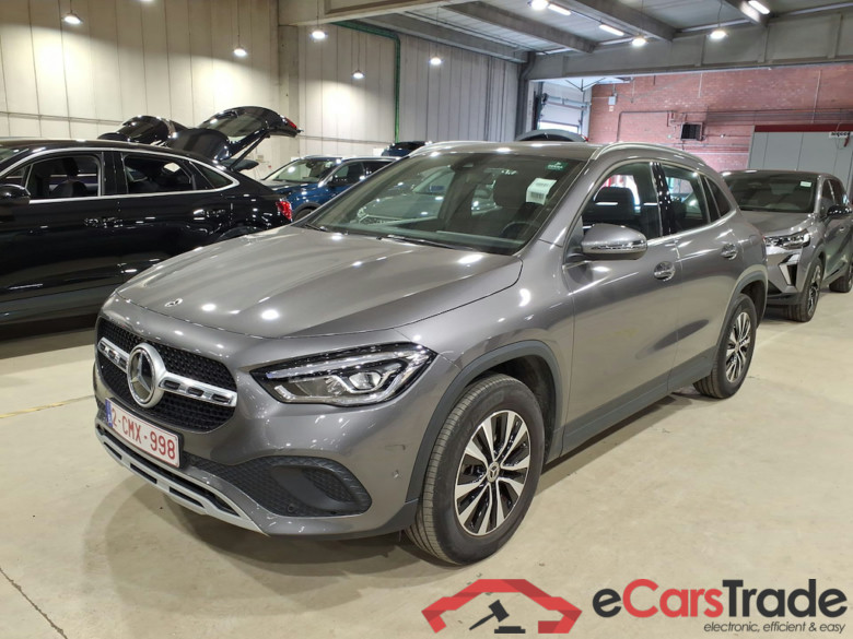 MERCEDES-BENZ GLA 1.3 GLA 250 E DCT BUSINESS SOLUTION #1