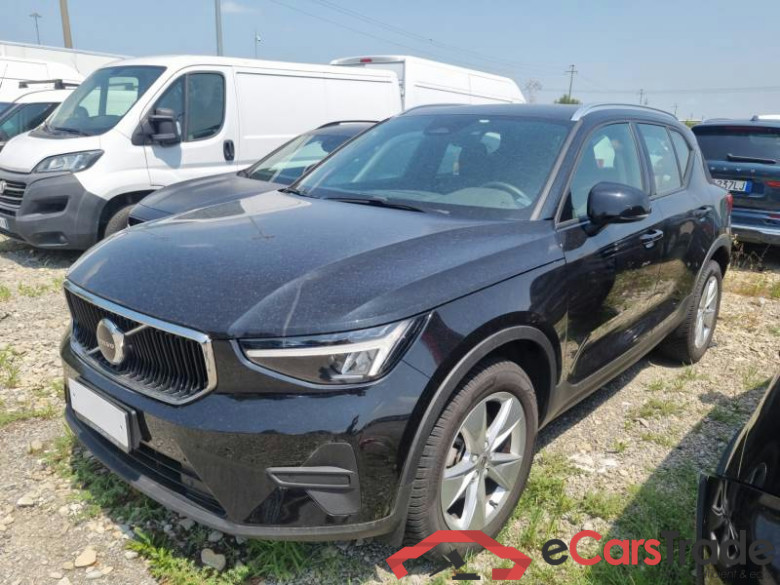 VOLVO XC40 / 2021 / 5P / SUV B3 AUTOMATICO CORE