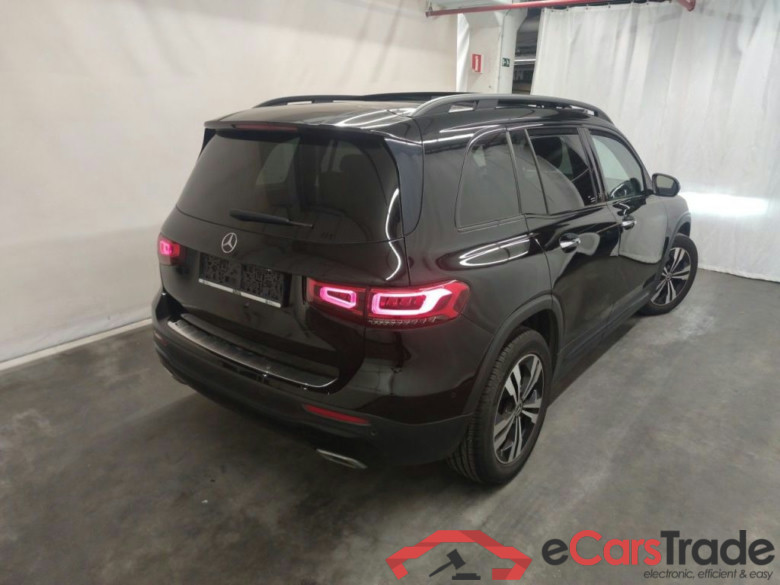 Mercedes-Benz GLB GLB 180 d 5d #2