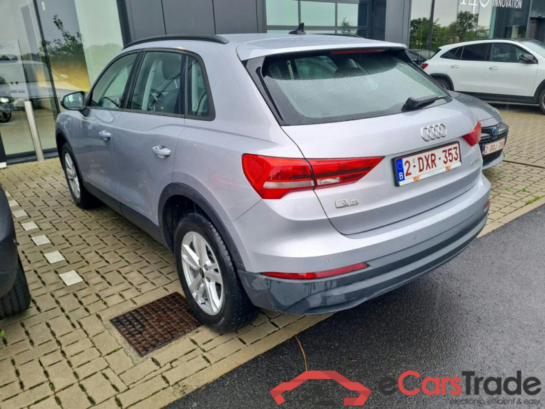 AUDI Q3 1.4 45 TFSI E S TRONIC #3