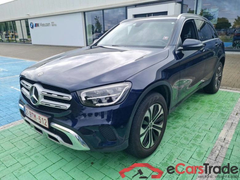 MERCEDES-BENZ GLC 2.0 GLC 300 DE 4MATIC 4WD AUTO