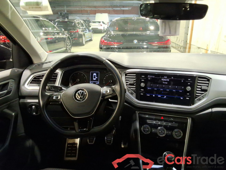 VOLKSWAGEN T-ROC 1.0 TSI ACTIVE #6